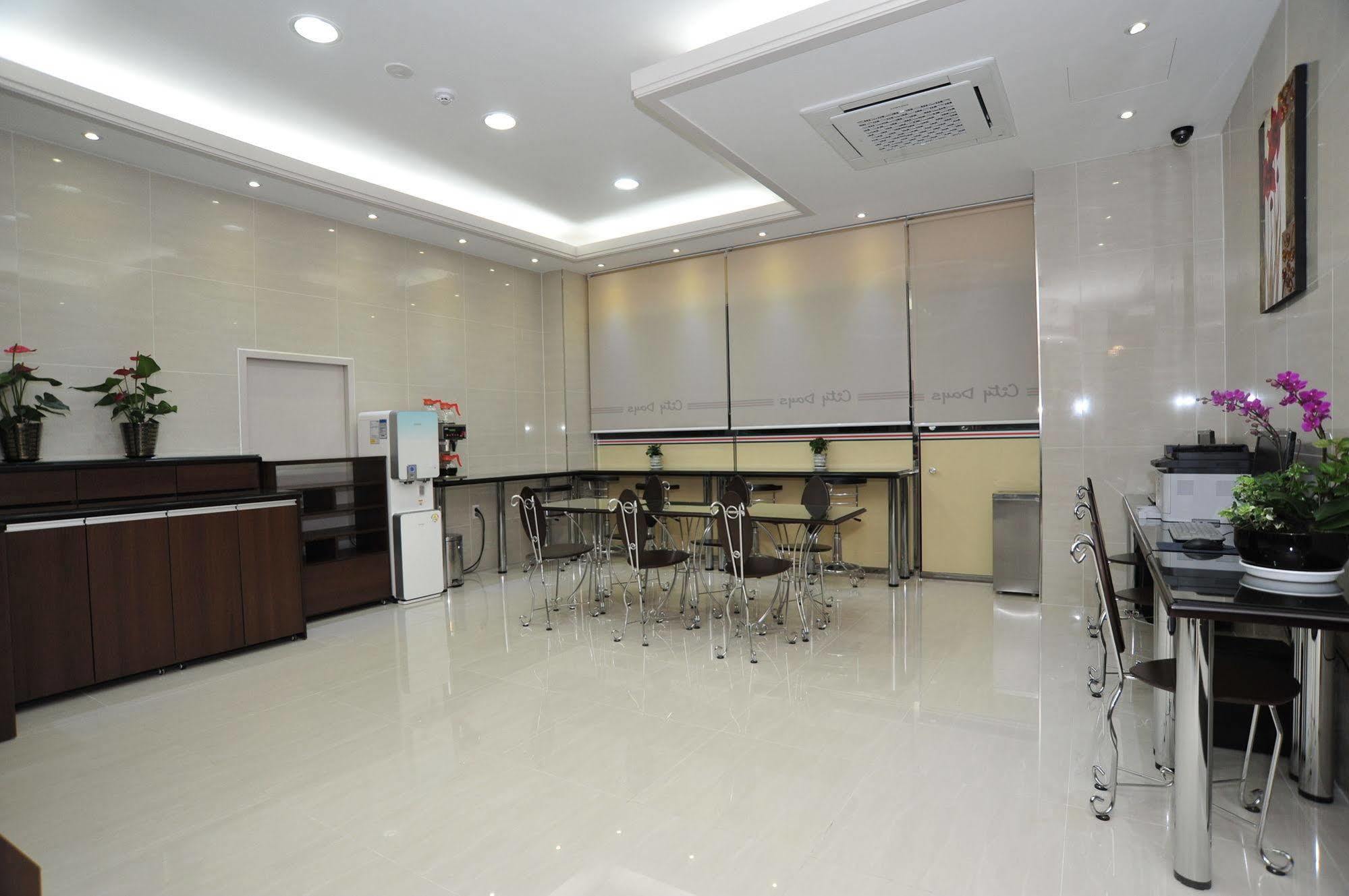 Global Inn Seoul Dongdaemun City Days Inn Exterior foto